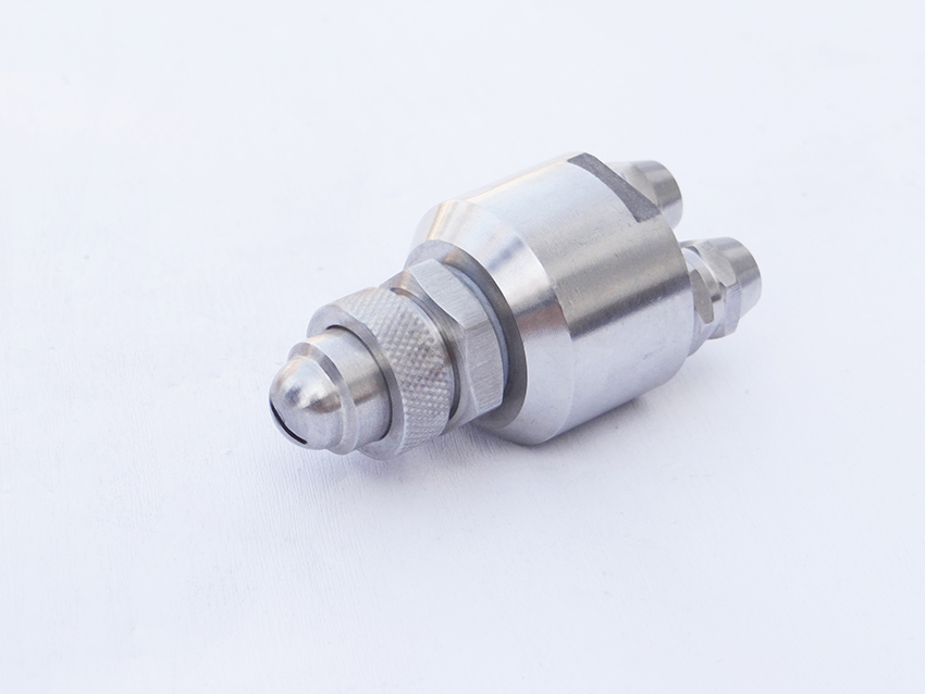 槽缝式吹风吹水两用喷嘴